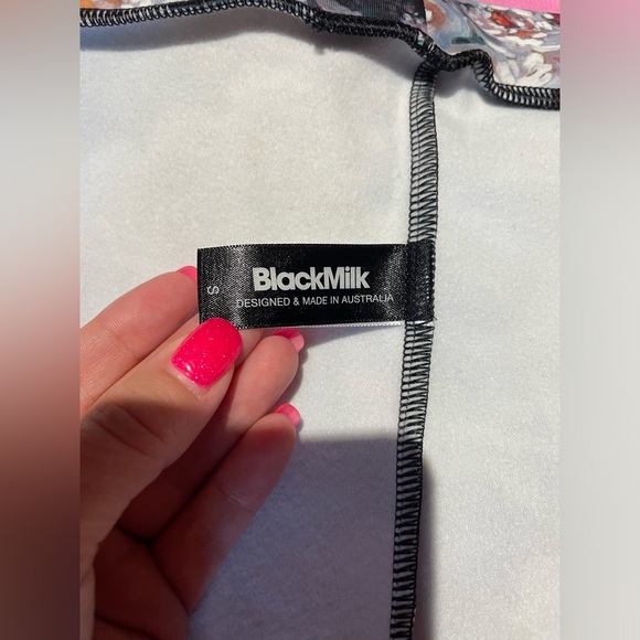 Blackmilk Take My Monet High Waist Cuffed Shorts - Picture 3 of 6